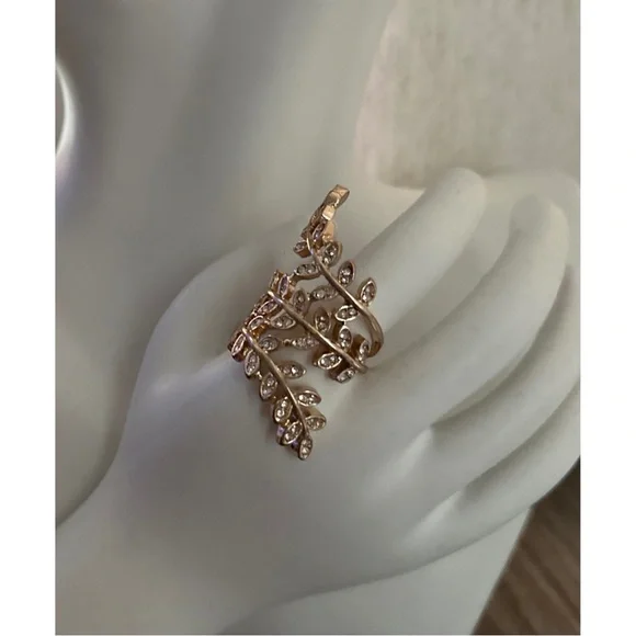 Brand New! Gold Rhinestone Wrap Around Ring - Picture 3 of 10